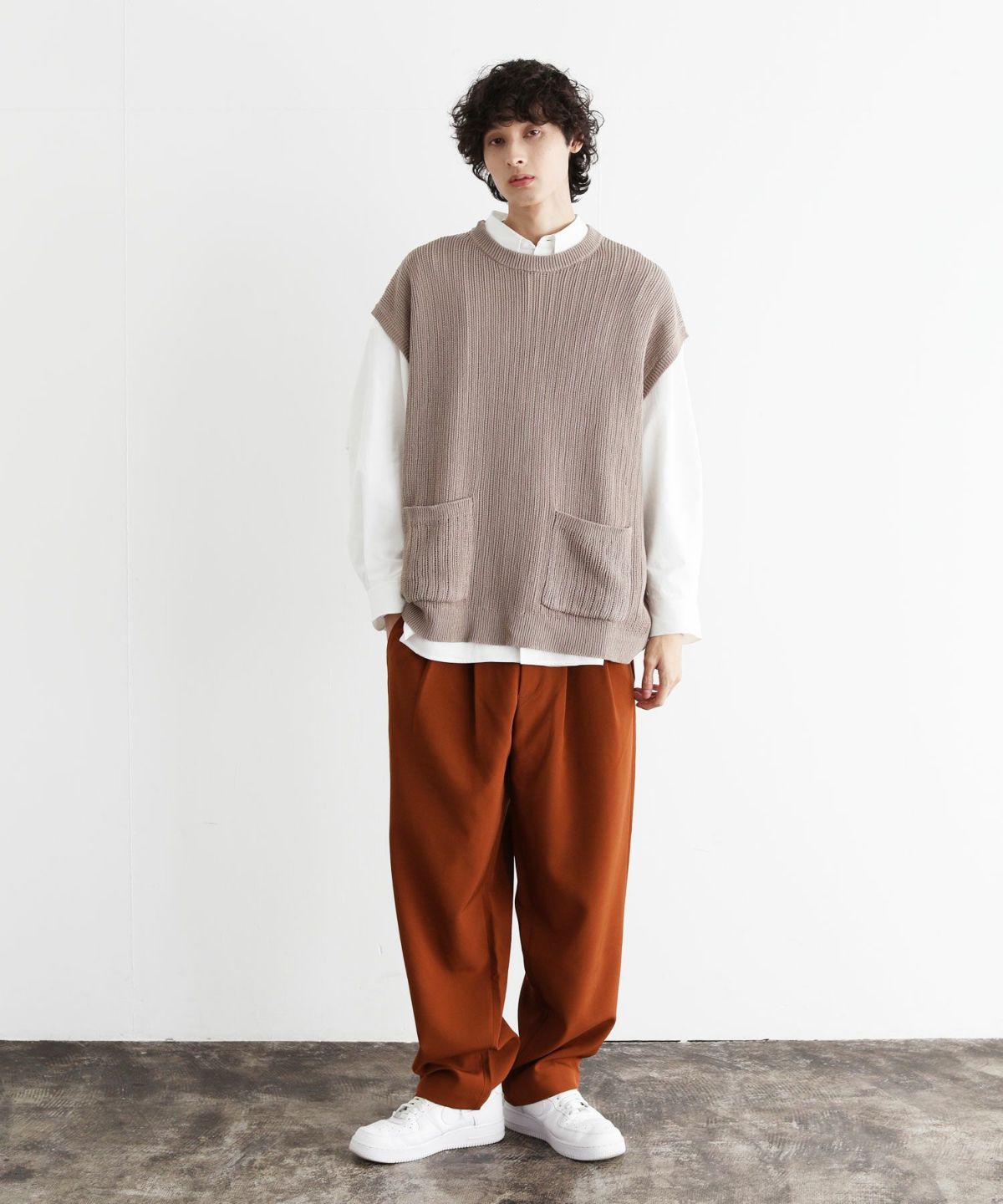 VICTIM]KNIT VEST | OPENING ACT