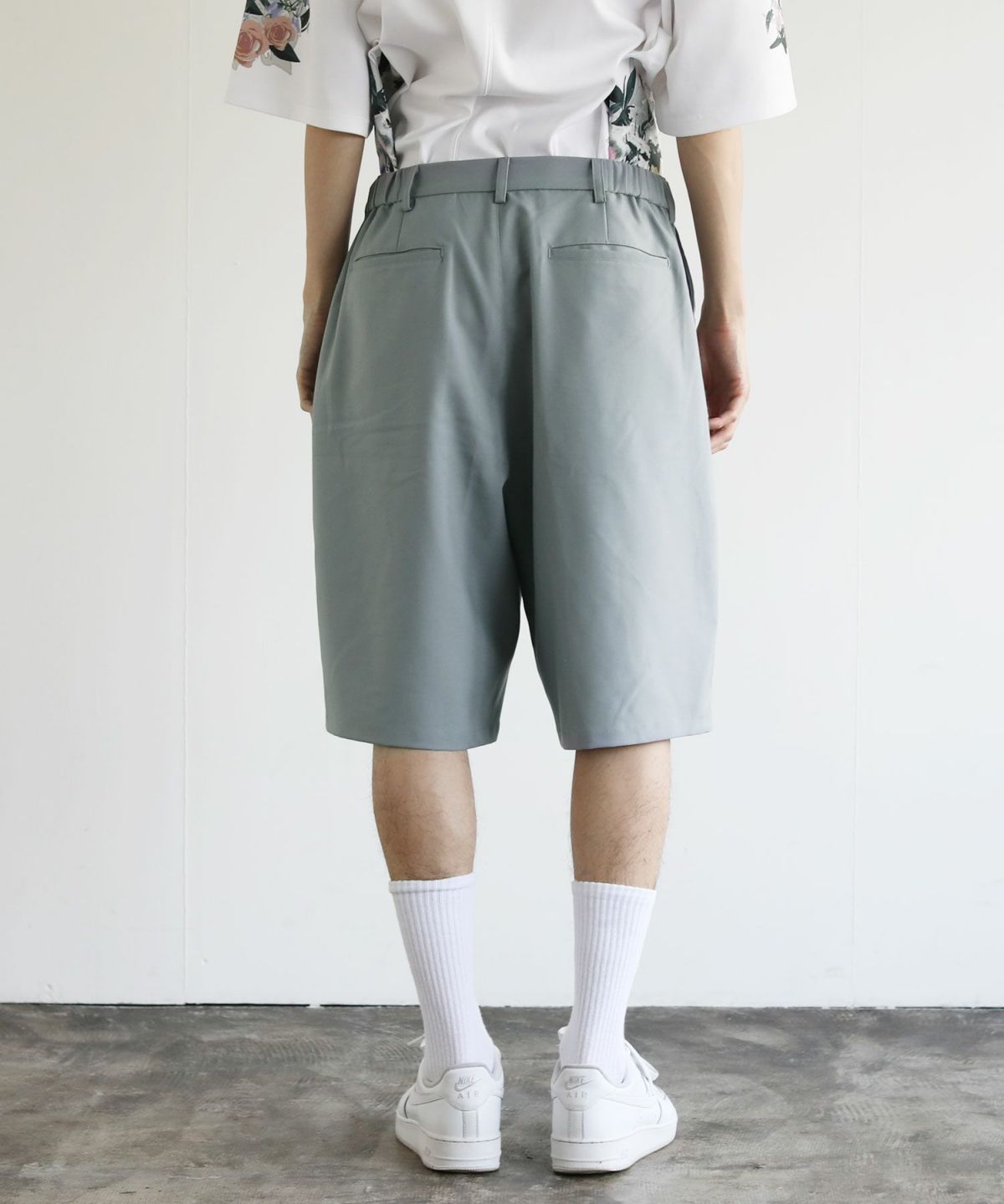 関税/送料込み【H.ESNTLS】ダメージバギートラックショーツ HESNTLS - 海外通販のBUYMA