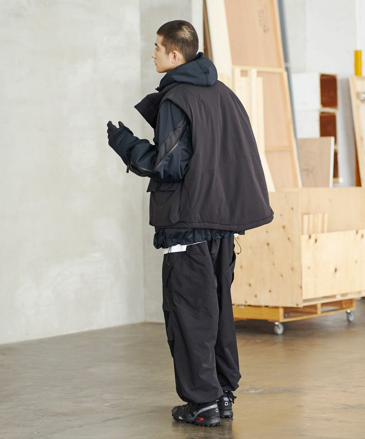 ROTOL 　BOMMER VEST　ロトル ROTOL (ﾛﾄﾙ) / BOMMER VEST – corduroy – BLACK | disarm | no