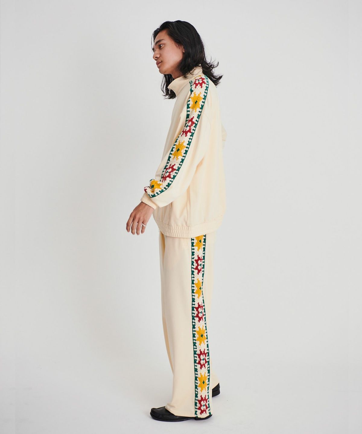 DISCOVERED]CROCHET LINE TRACK PANTS | OPENING ACT