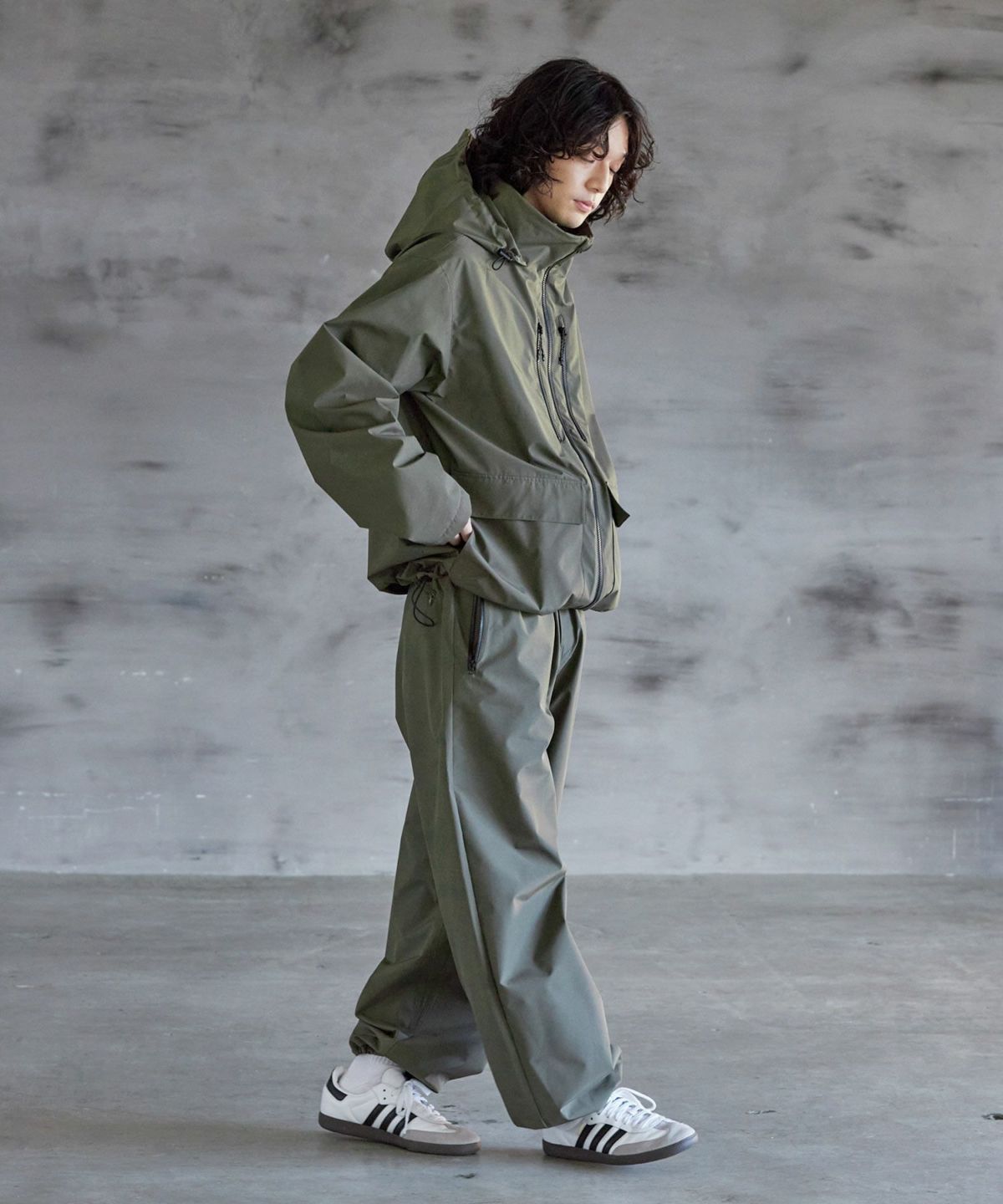 OPENING ACT×+phenix] WINDSTOPPER by GORE?TEX lab シティトラック 