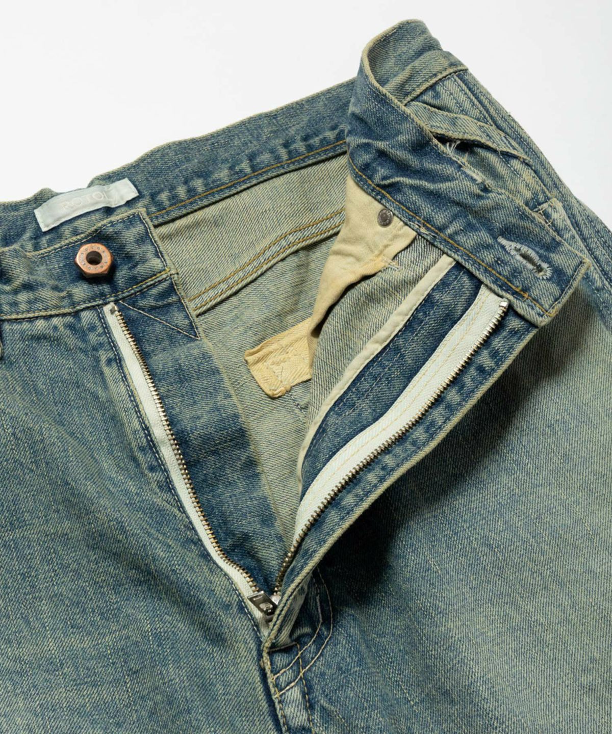 [ROTOL]TRIPLE SEAMS 6P DENIM SHORTS DAMAGED