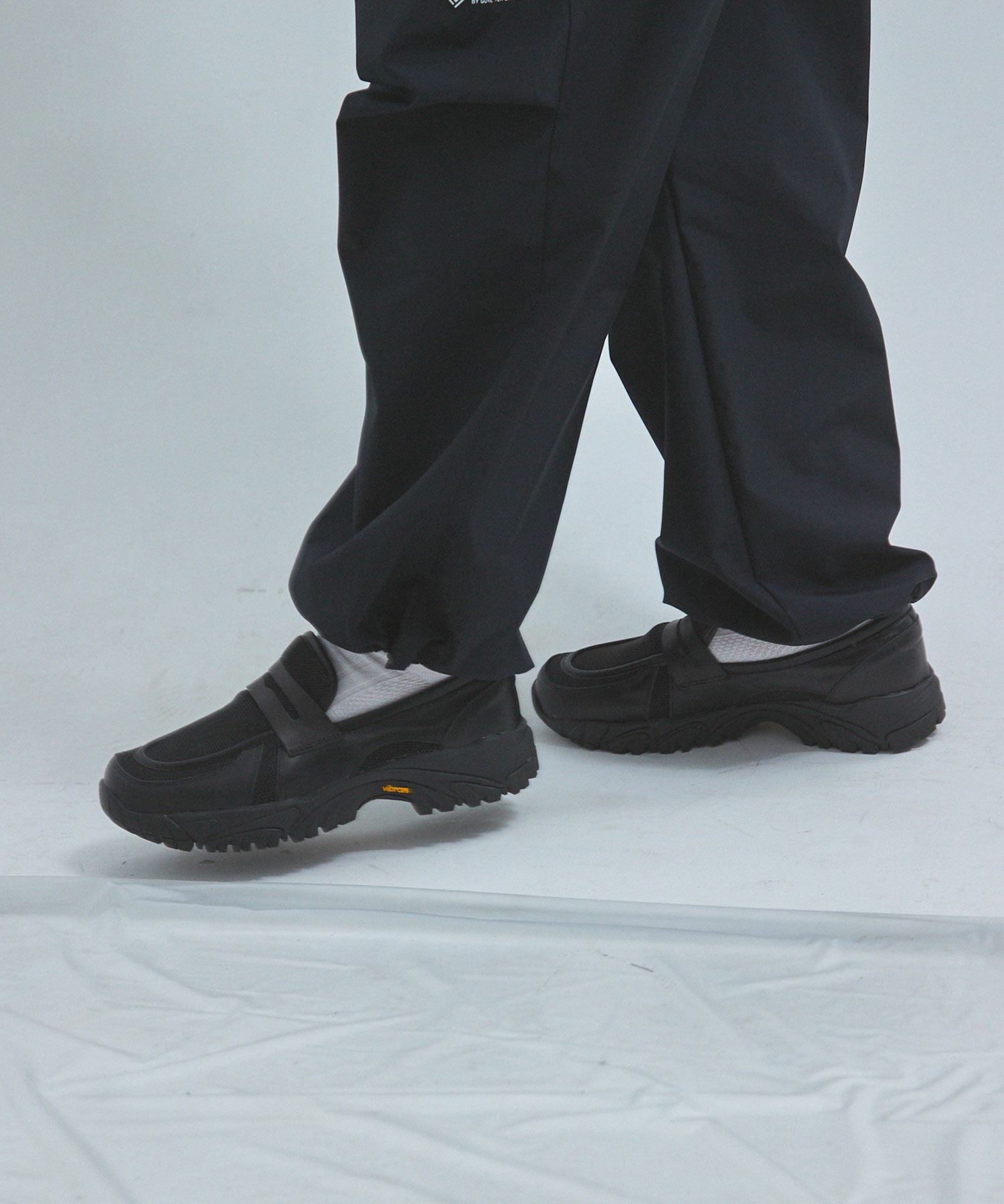 VIBRAM×OPENING ACT] ボリュームVIBRAMソールメッシュ×リアルレザー 