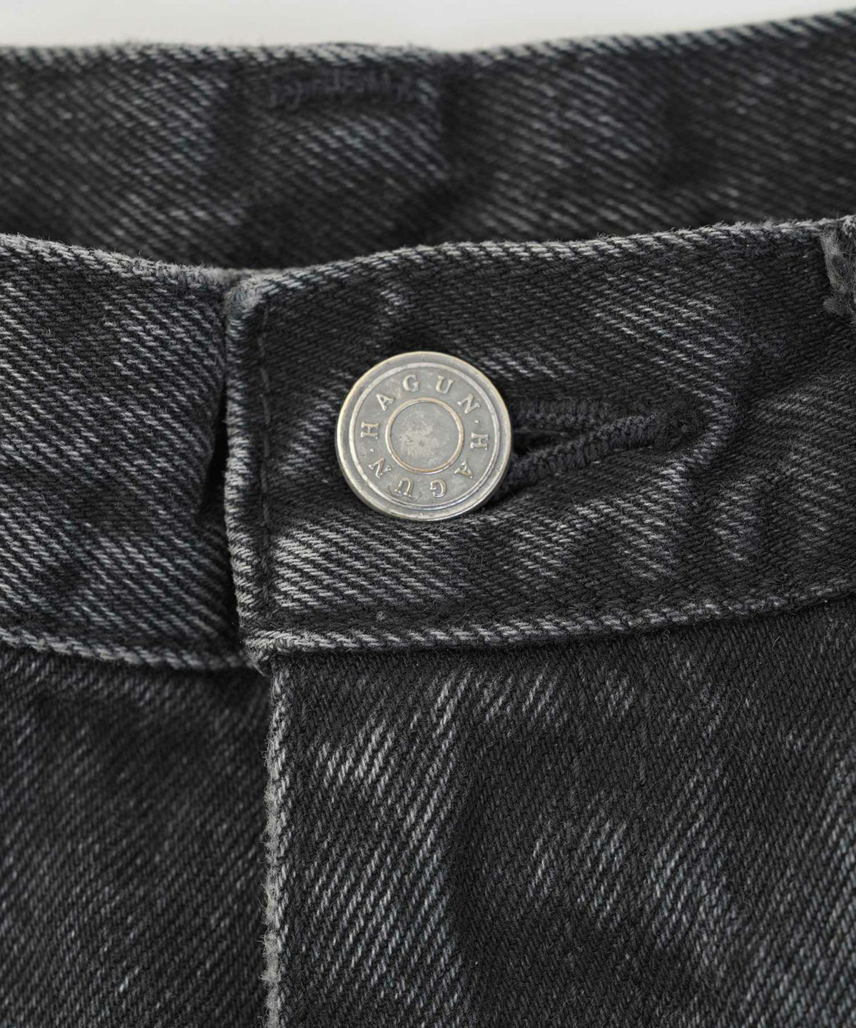 VICTIM×HAGUN ワイドデニムパンツ VICTIM×HAGUN] TORN PIPE DENIM