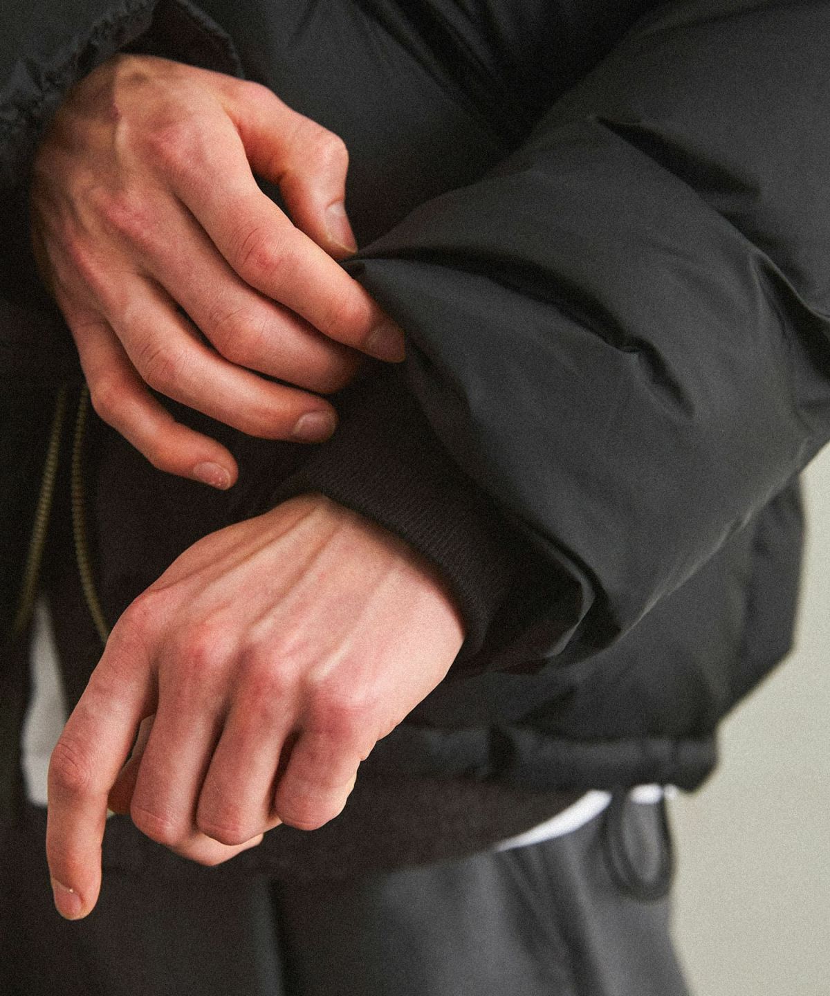 OPENING ACT] LIMONTAナイロン600フィルパワーダウンハイネックダウン