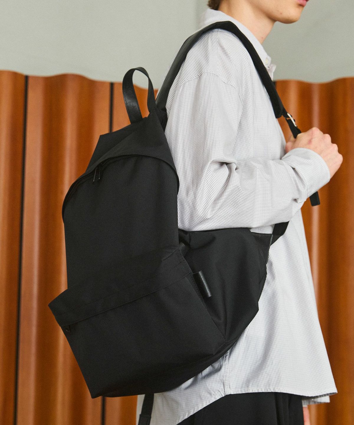 OPENING ACT] MADE in JAPAN レザーパーツシンプルバックパック